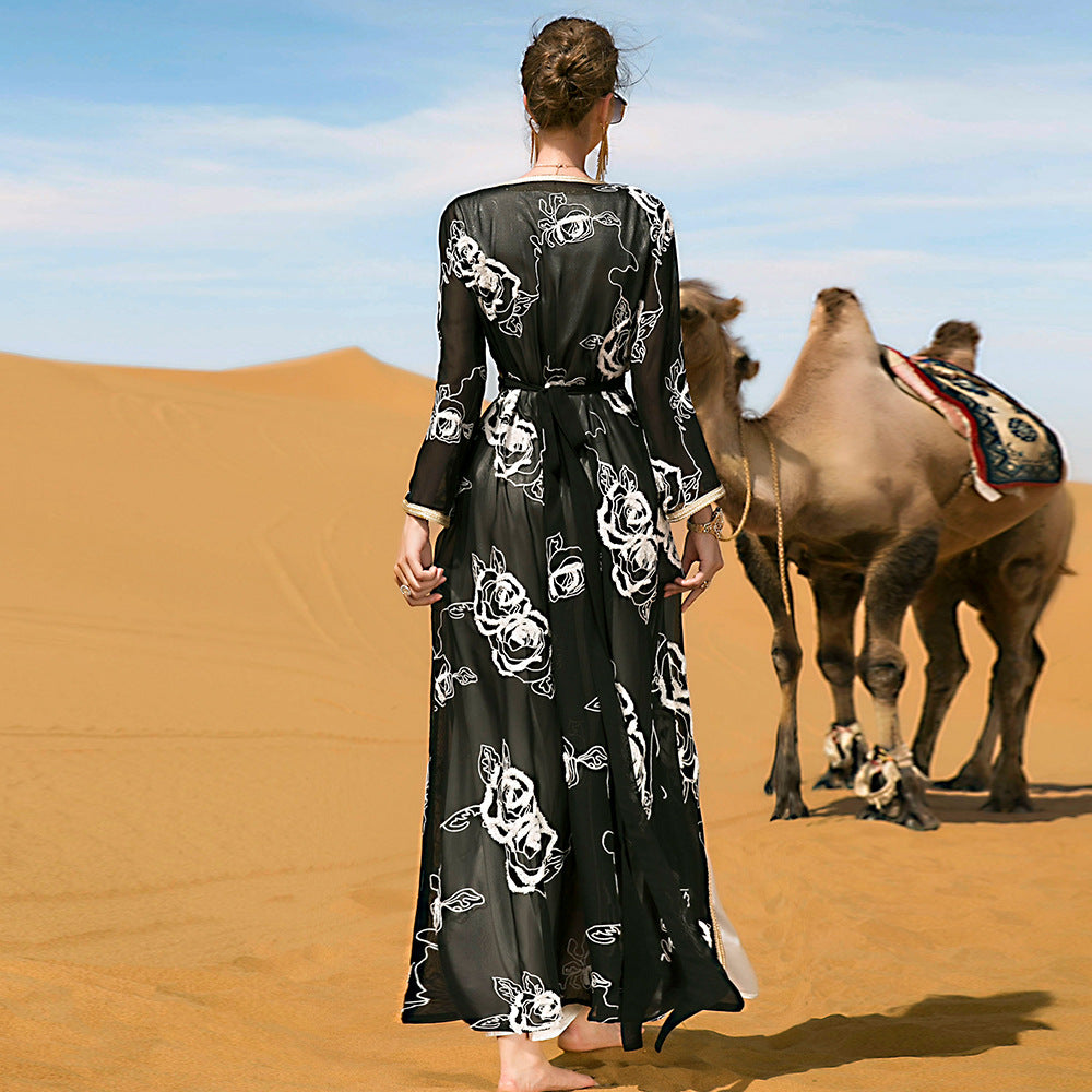 Arabian Black And White Flower Embroidered Two-piece Women&#039;s Long Dress With Belt And Robe